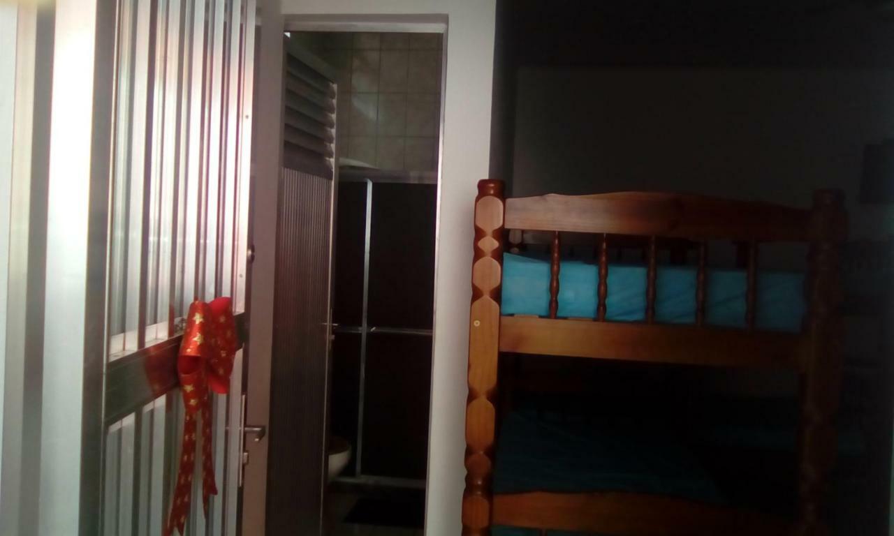 Hostel Kamorim Arraial do Cabo Esterno foto